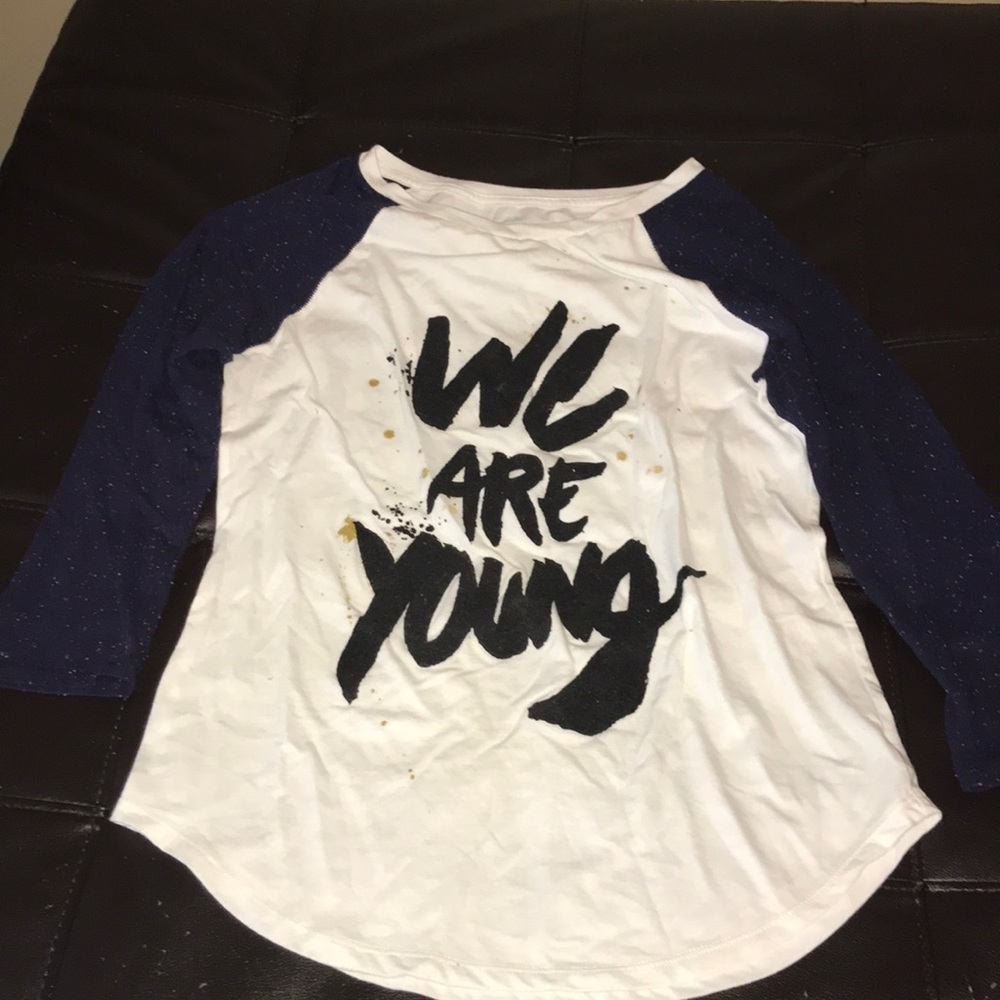 “We are young” quarter sleeve tee